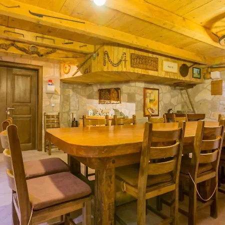 Frühstückspension Gracija Makarska