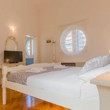 Gracija Frühstückspension Makarska